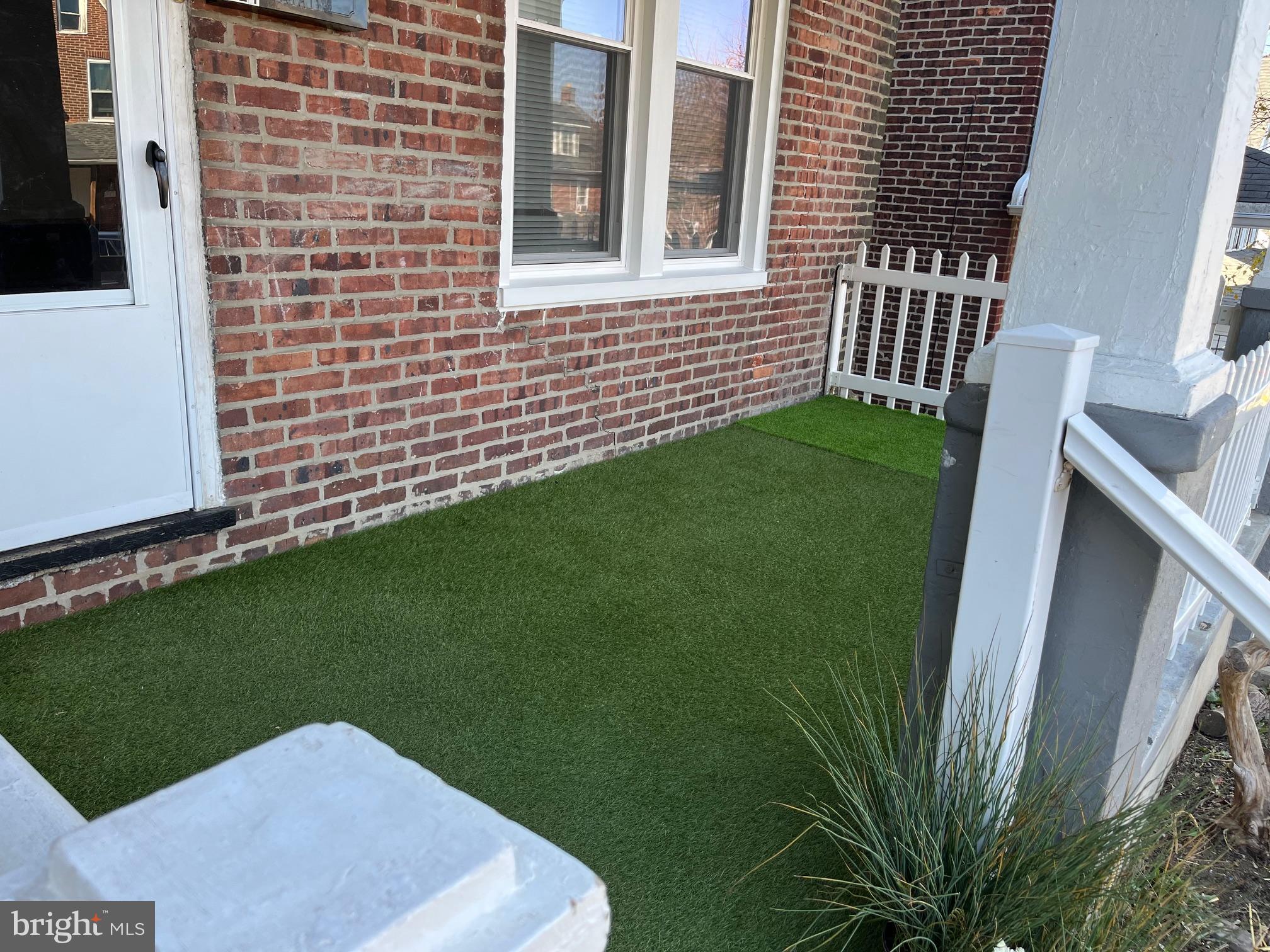 COATESVILLE - Residential