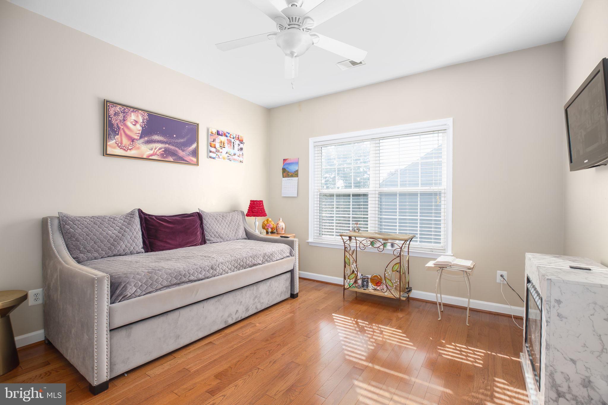 DAVIS ESTATES - Residential