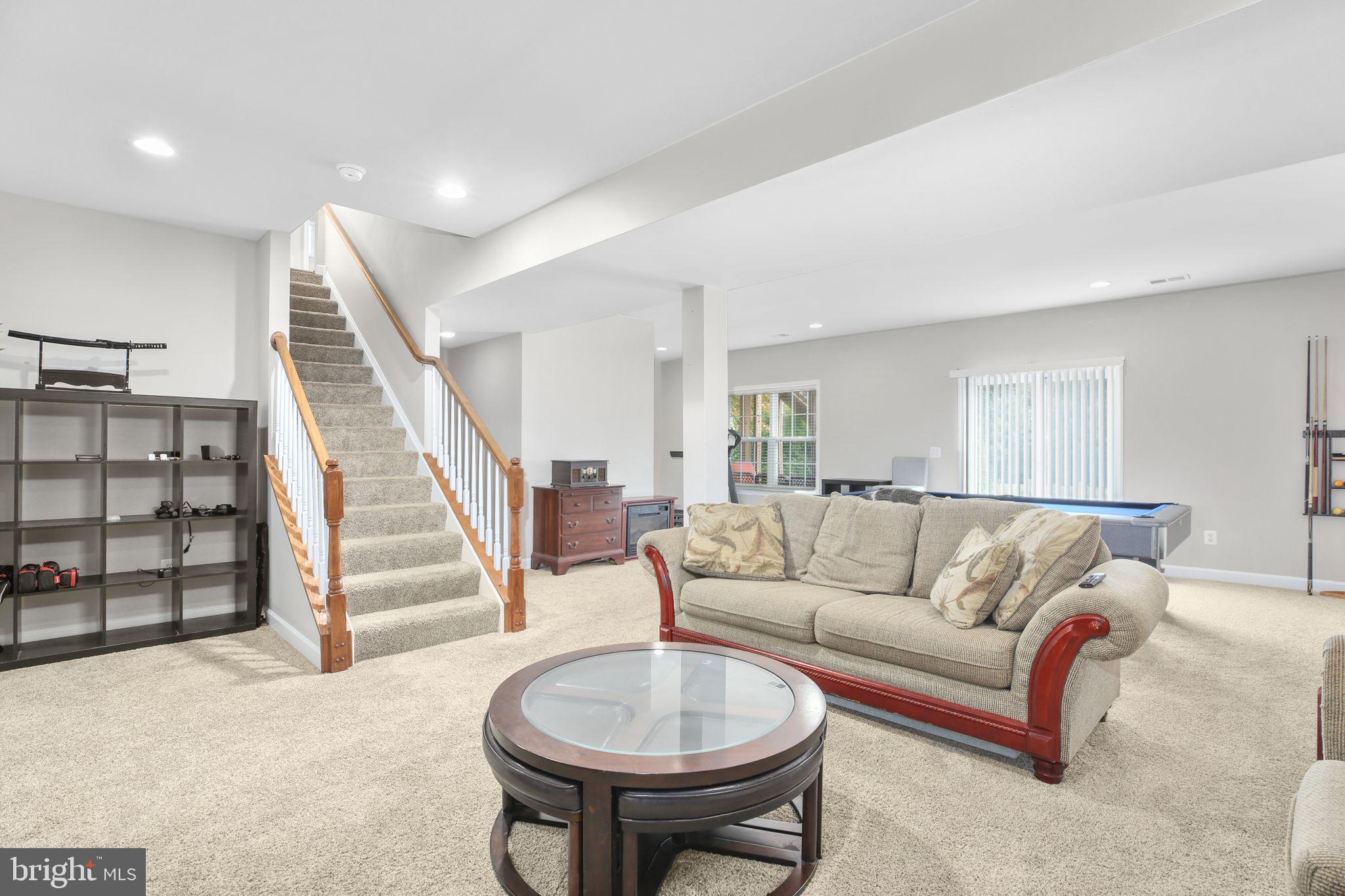 DAVIS ESTATES - Residential