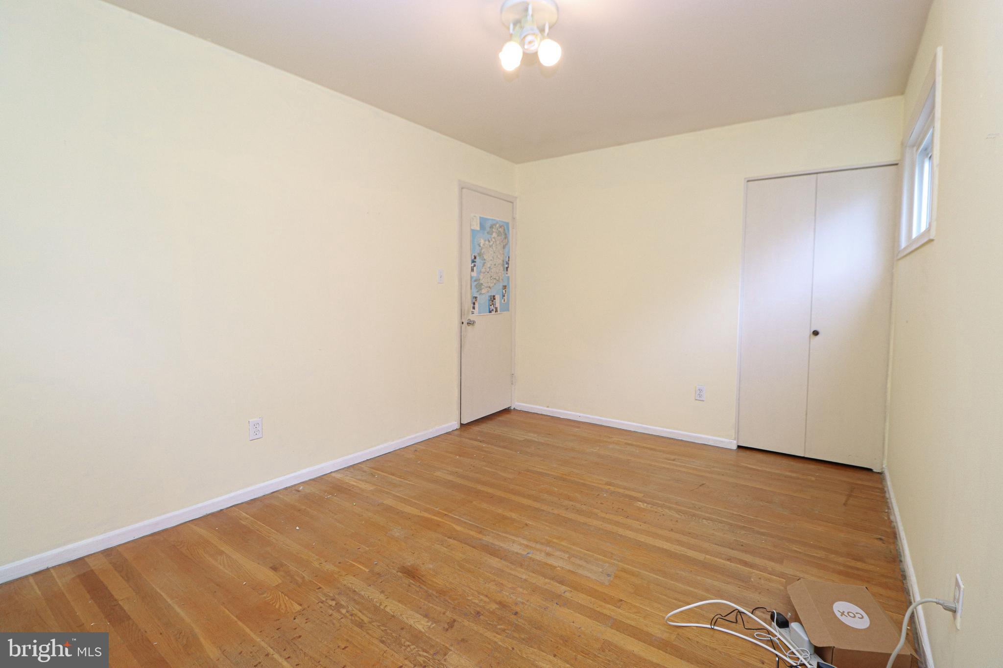 DUNN LORING WOODS - Residential