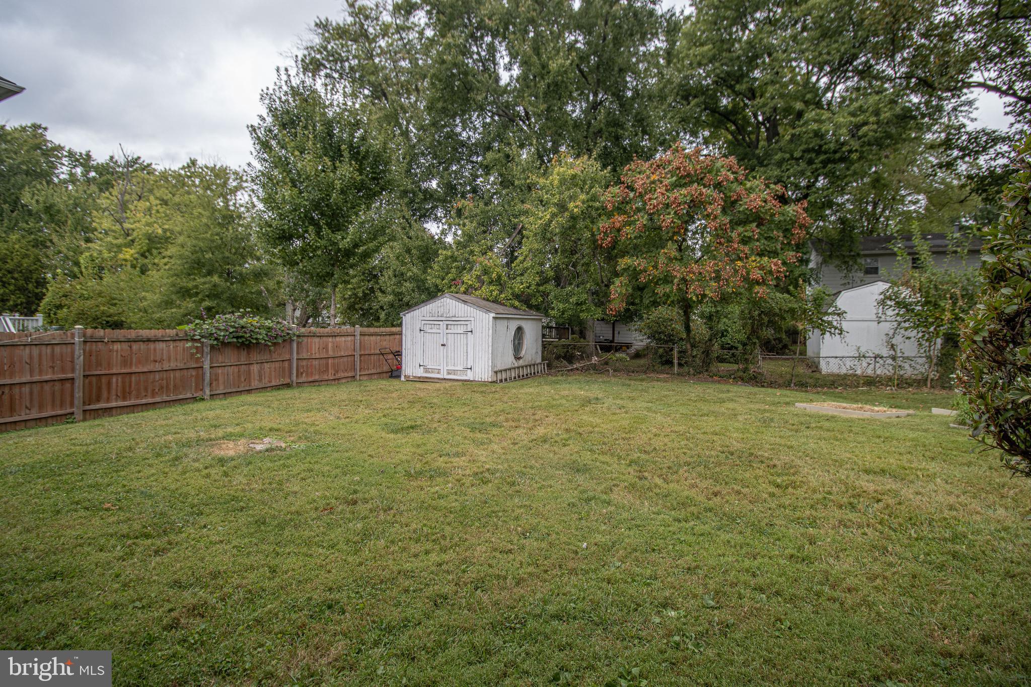 DUNN LORING WOODS - Residential