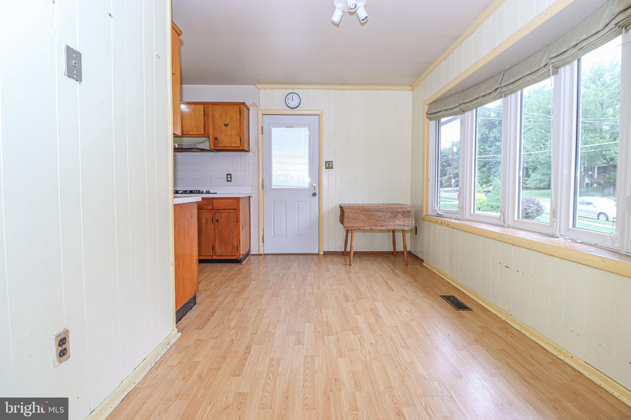 DUNN LORING WOODS - Residential