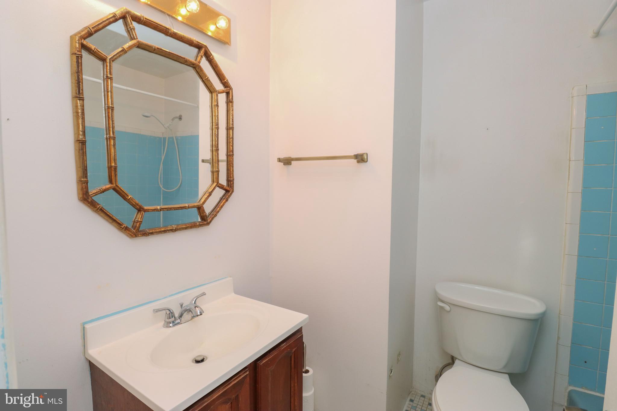 DUNN LORING WOODS - Residential