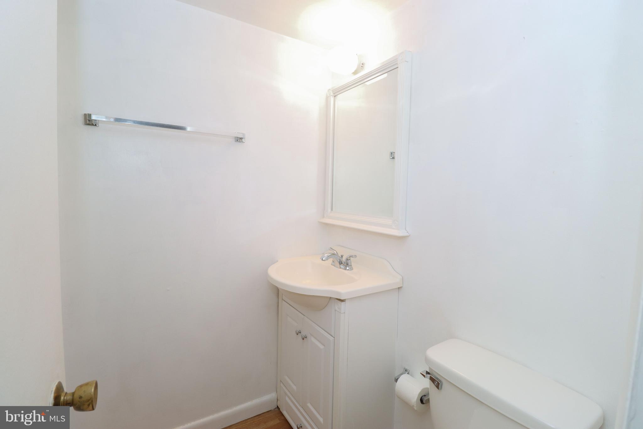 DUNN LORING WOODS - Residential