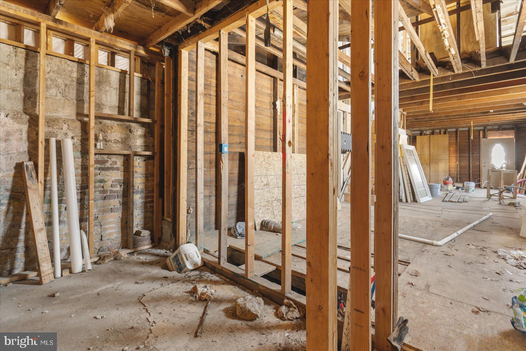 MILL HILL - Residential