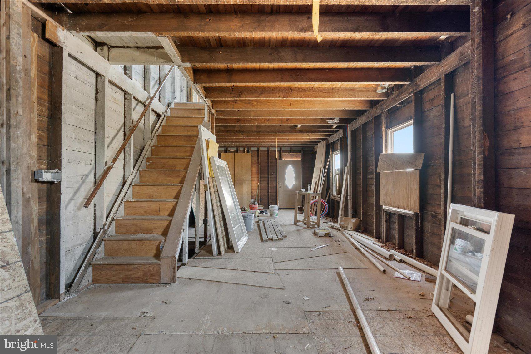 MILL HILL - Residential