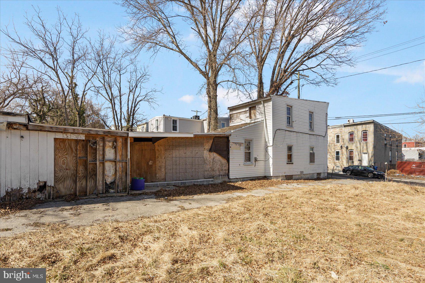 MILL HILL - Residential