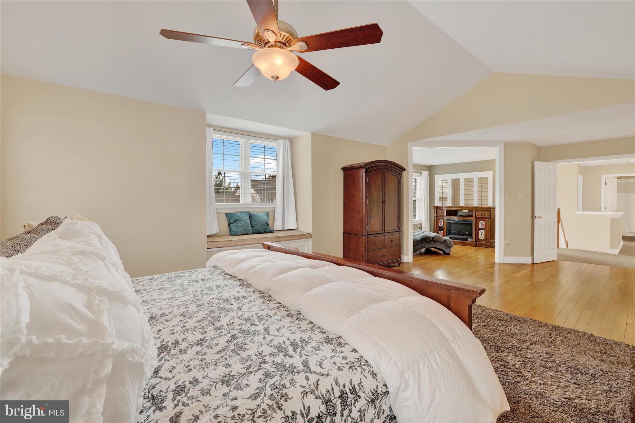 HEARTHSTONE - Residential