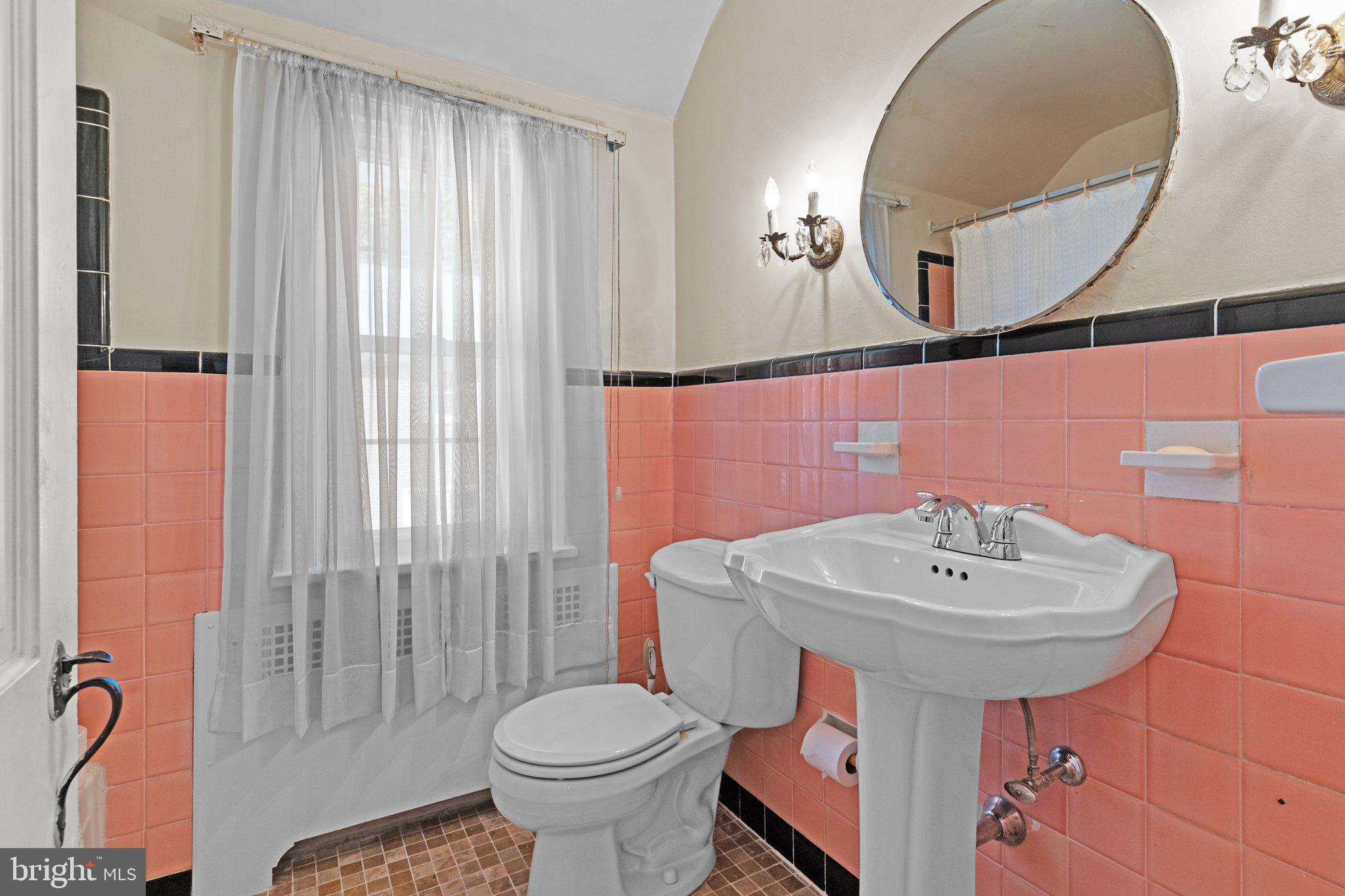 ROWLAND PARK - Residential