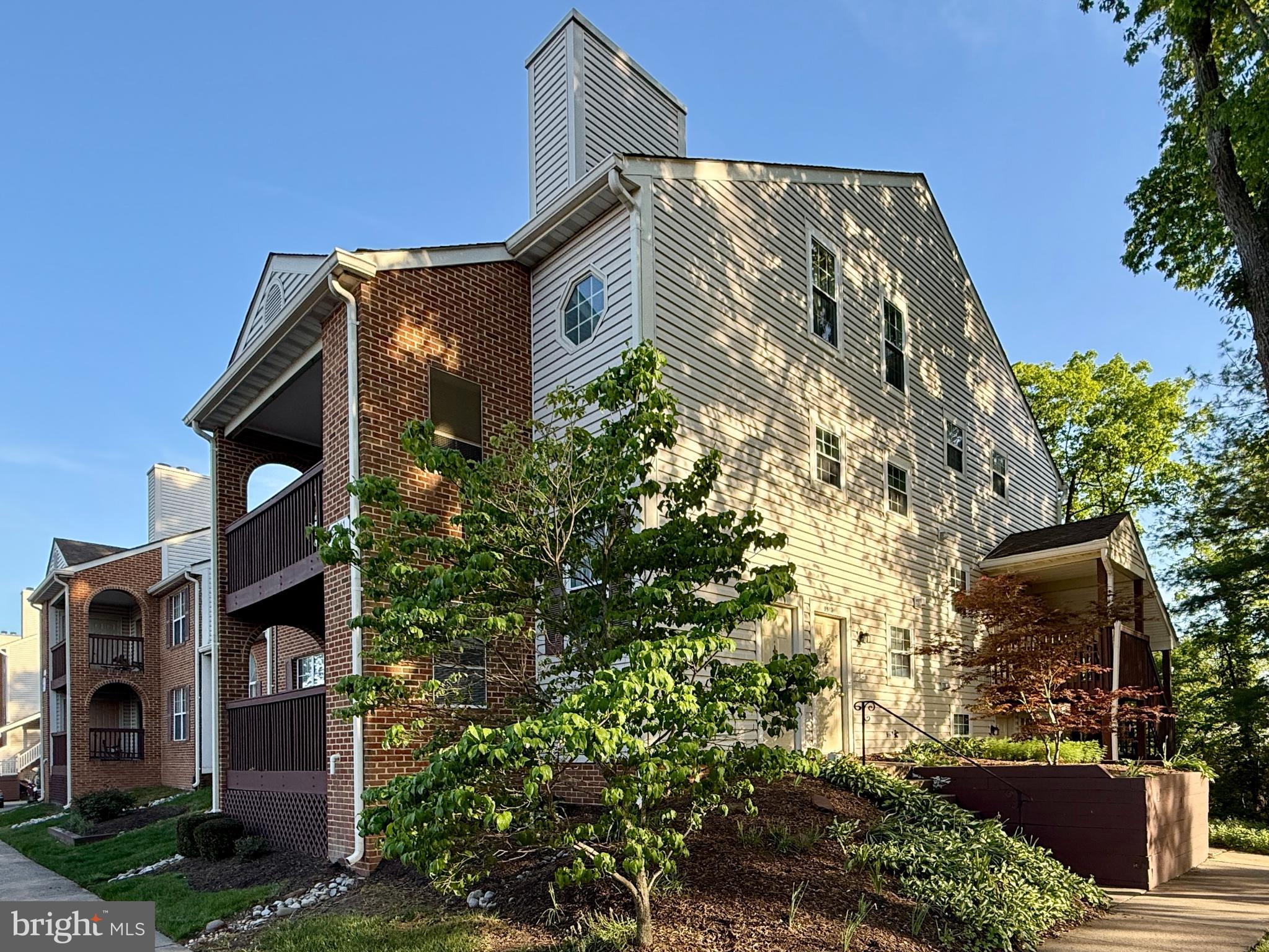 ROLLINGWOOD - Residential