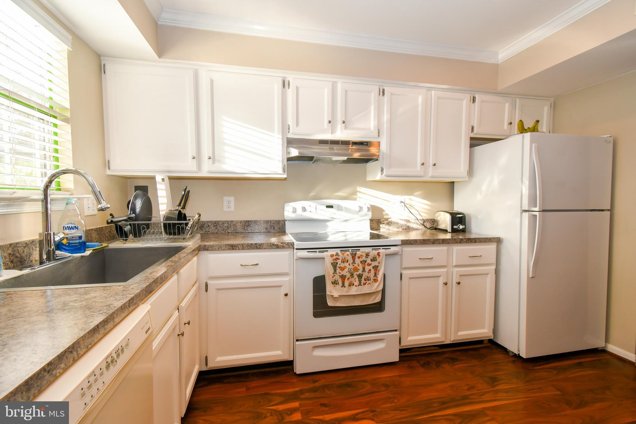 ROLLINGWOOD - Residential