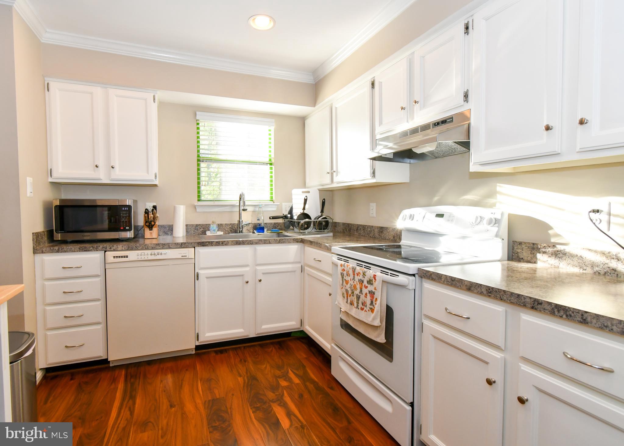 ROLLINGWOOD - Residential
