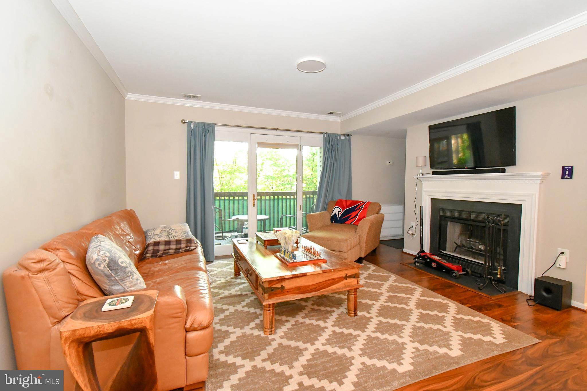 ROLLINGWOOD - Residential