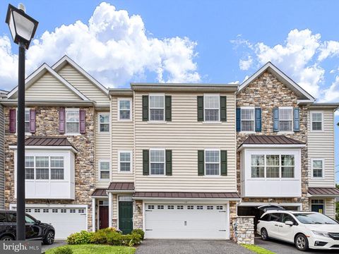 Photo of 12 Munro Road, NEWARK, DE 19711 (MLS # DENC2087788)