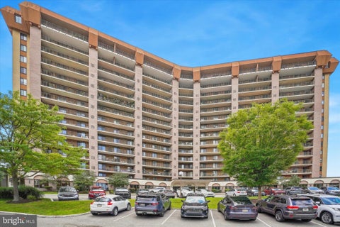 Condo For Sale - 10502 Valley Forge Circle #502<br/> KING OF PRUSSIA, PA 19406
