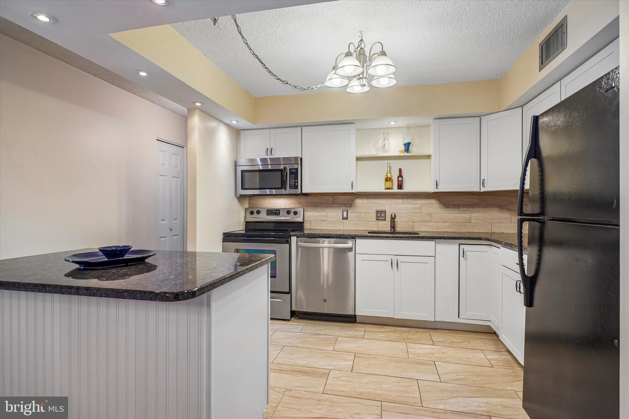 10502 VALLEY FORGE CIRCLE 502