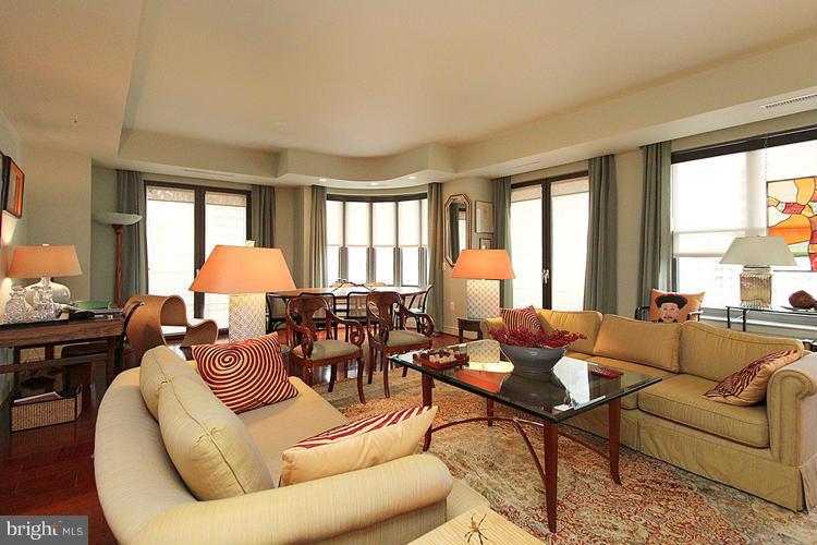 LIONSGATE - Residential Lease