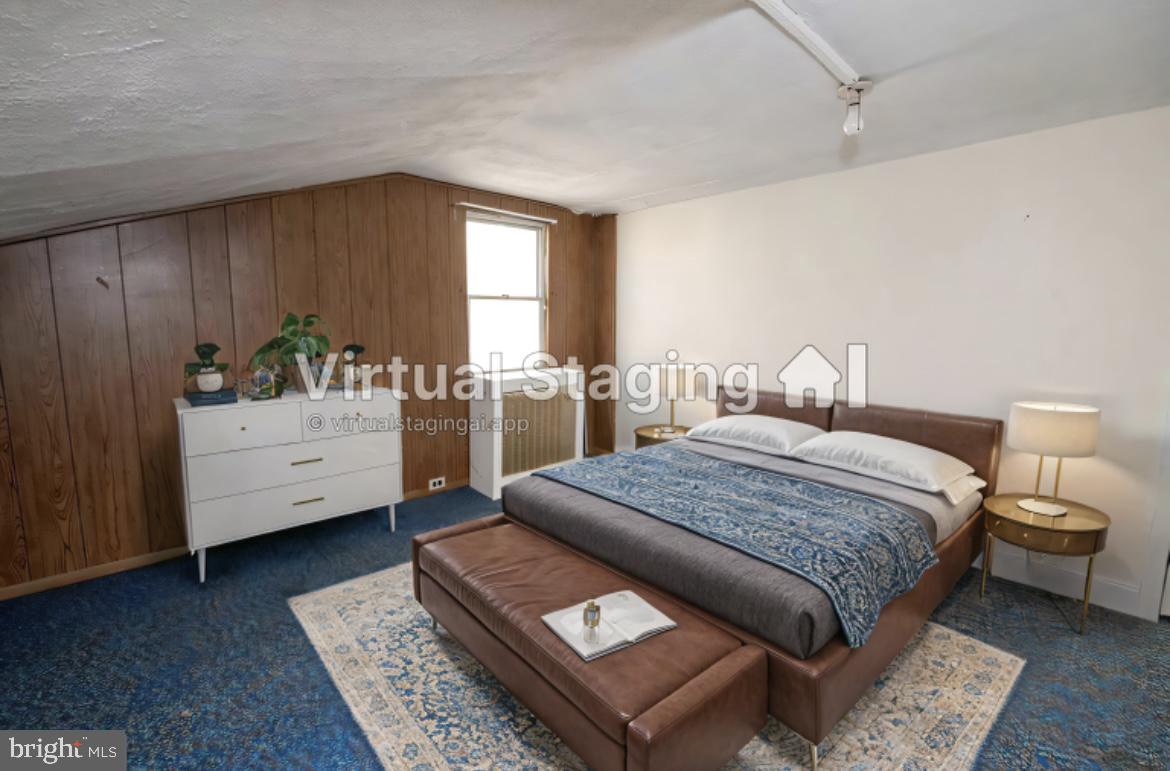 ROXBOROUGH - Residential