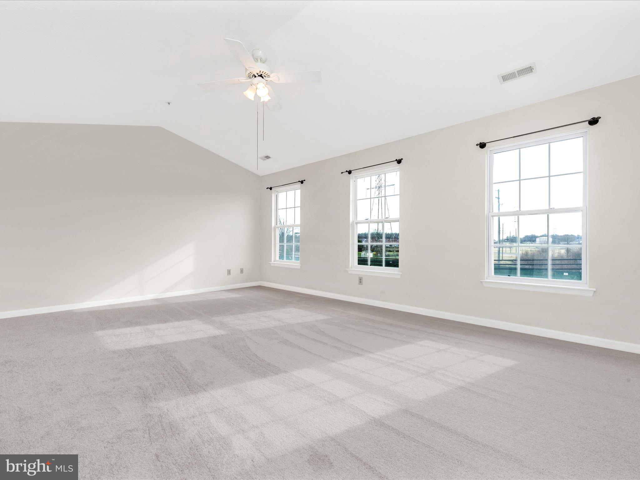 AVINGTON PARK - Residential