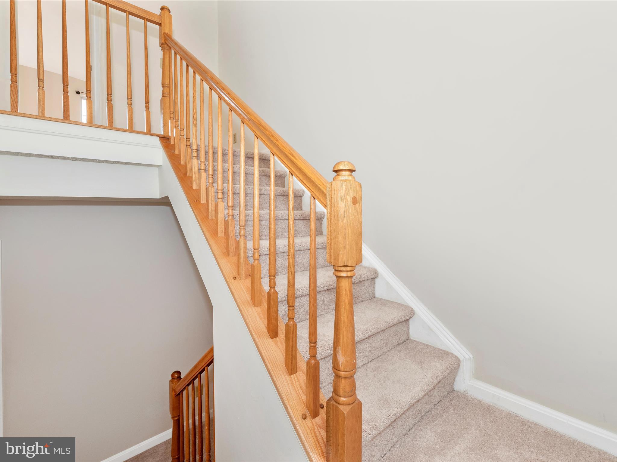 AVINGTON PARK - Residential