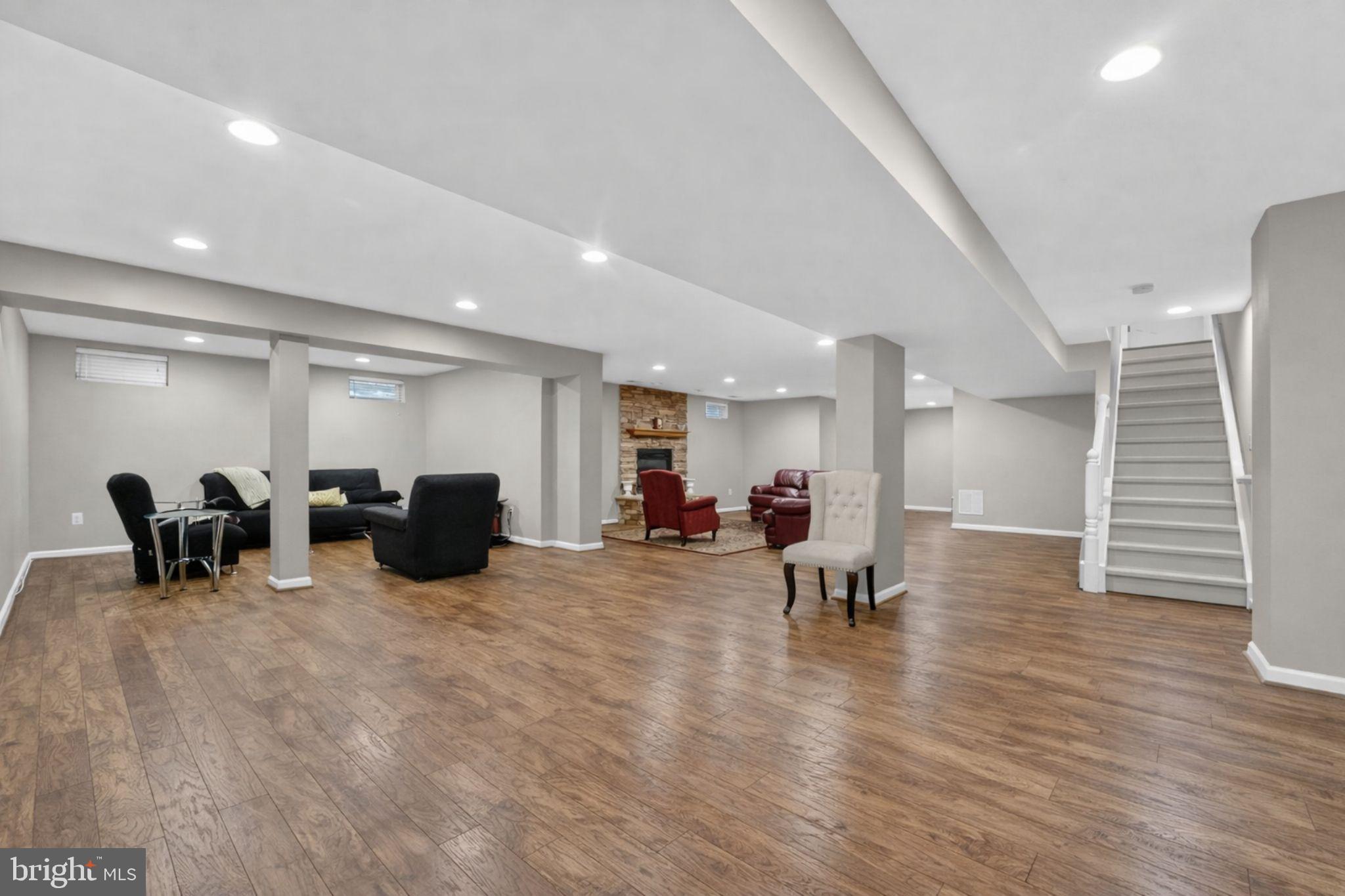 WESTWINDS - Residential