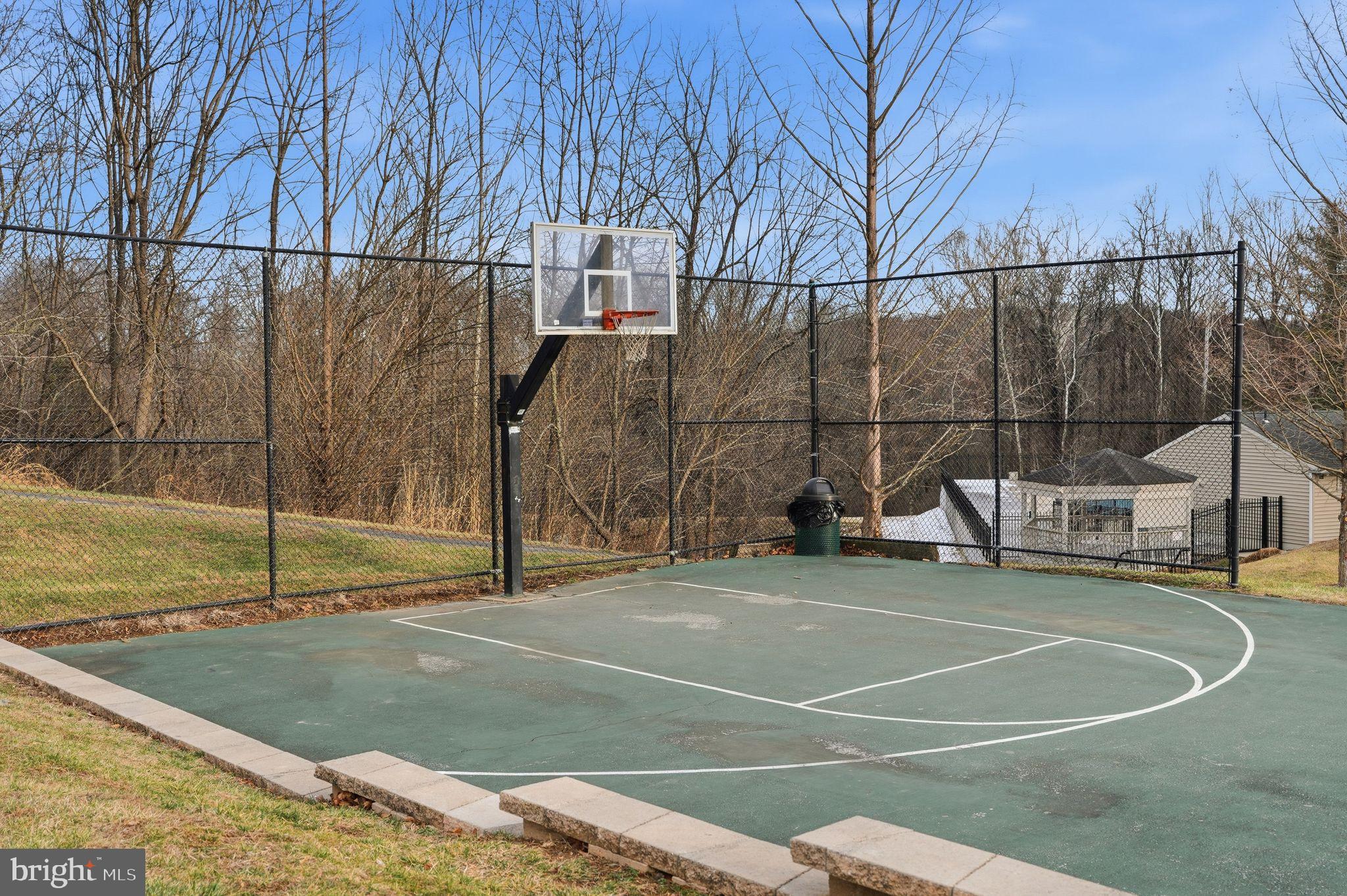 WESTWINDS - Residential