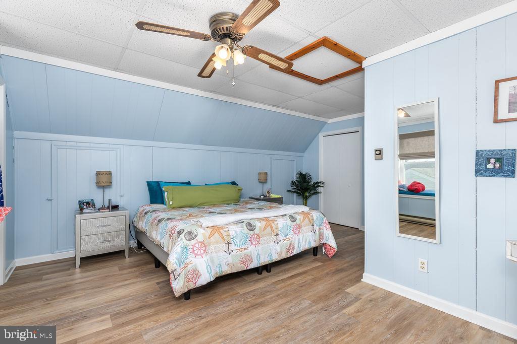 KEENWICK SOUND - Residential