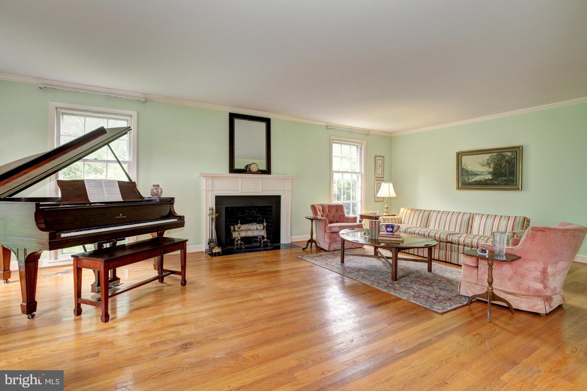 GREAT FALLS ESTATES - Residential