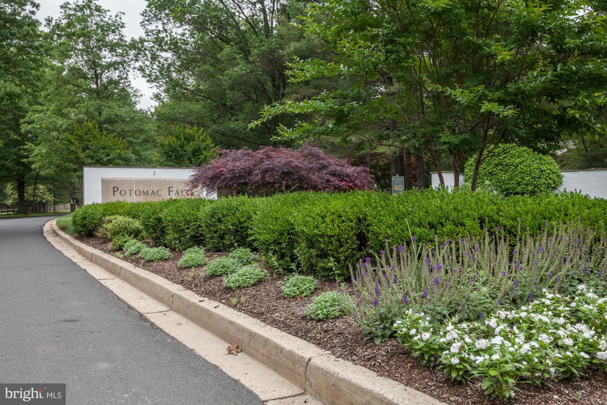 GREAT FALLS ESTATES - Residential