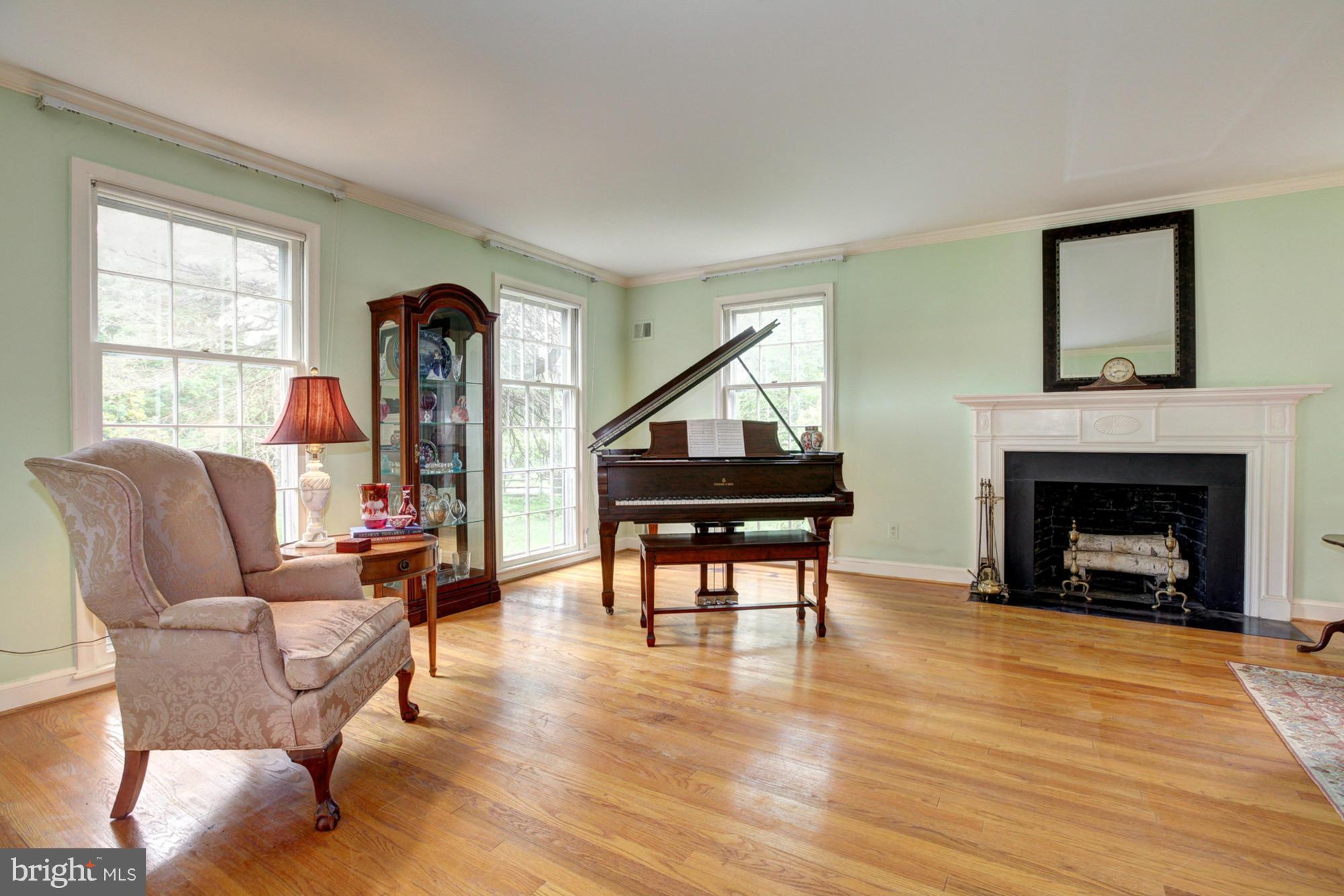 GREAT FALLS ESTATES - Residential