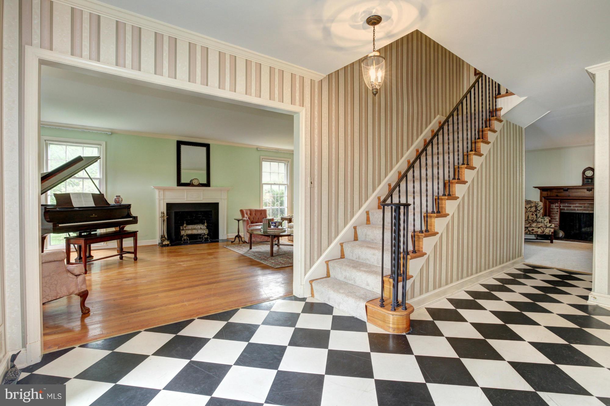 GREAT FALLS ESTATES - Residential