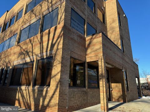 803 RUSSELL AVENUE 2-B GAITHERSBURG MD 20879