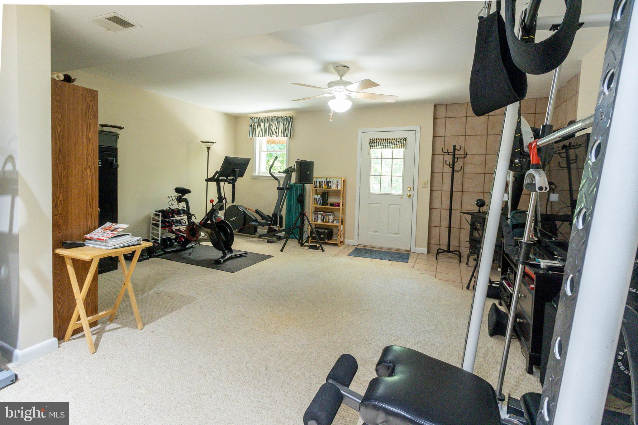 CHESTNUT RIDGE - Residential