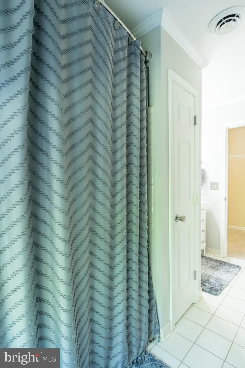 CHESTNUT RIDGE - Residential