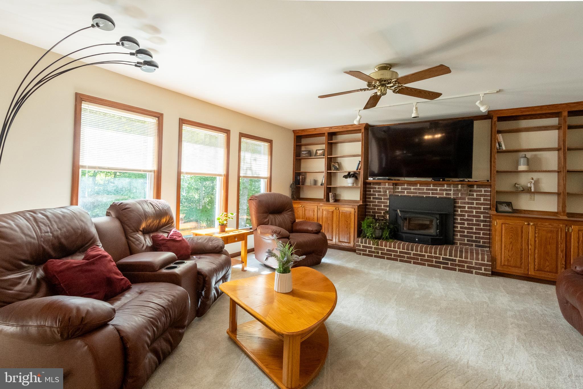 CHESTNUT RIDGE - Residential