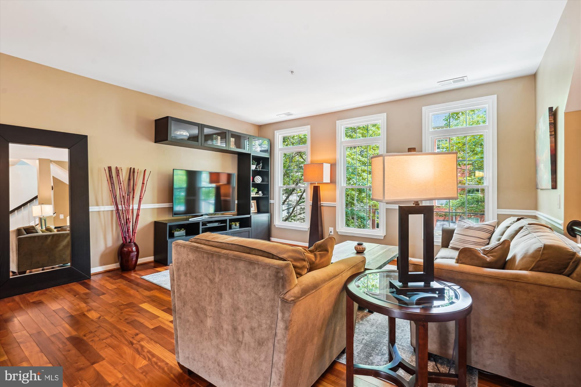 623 MAIN STREET B 623-B