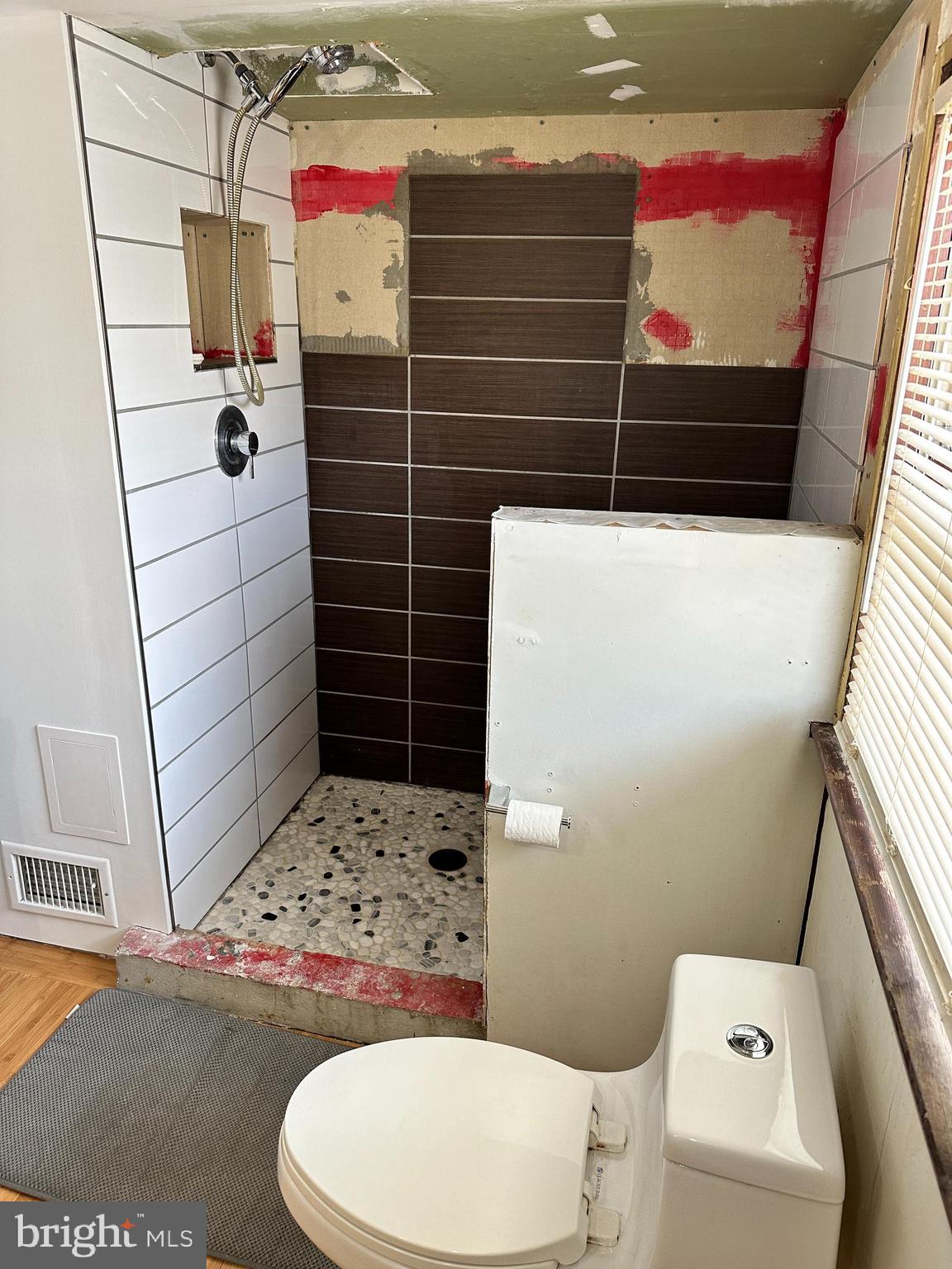 LOWER MOYAMENSING - Residential