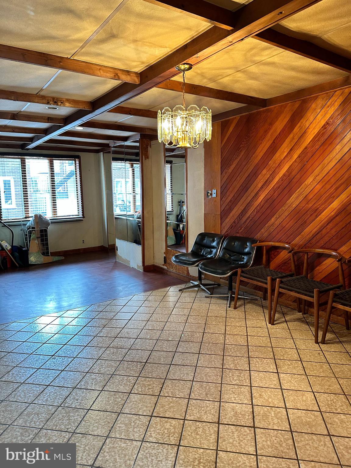 LOWER MOYAMENSING - Residential