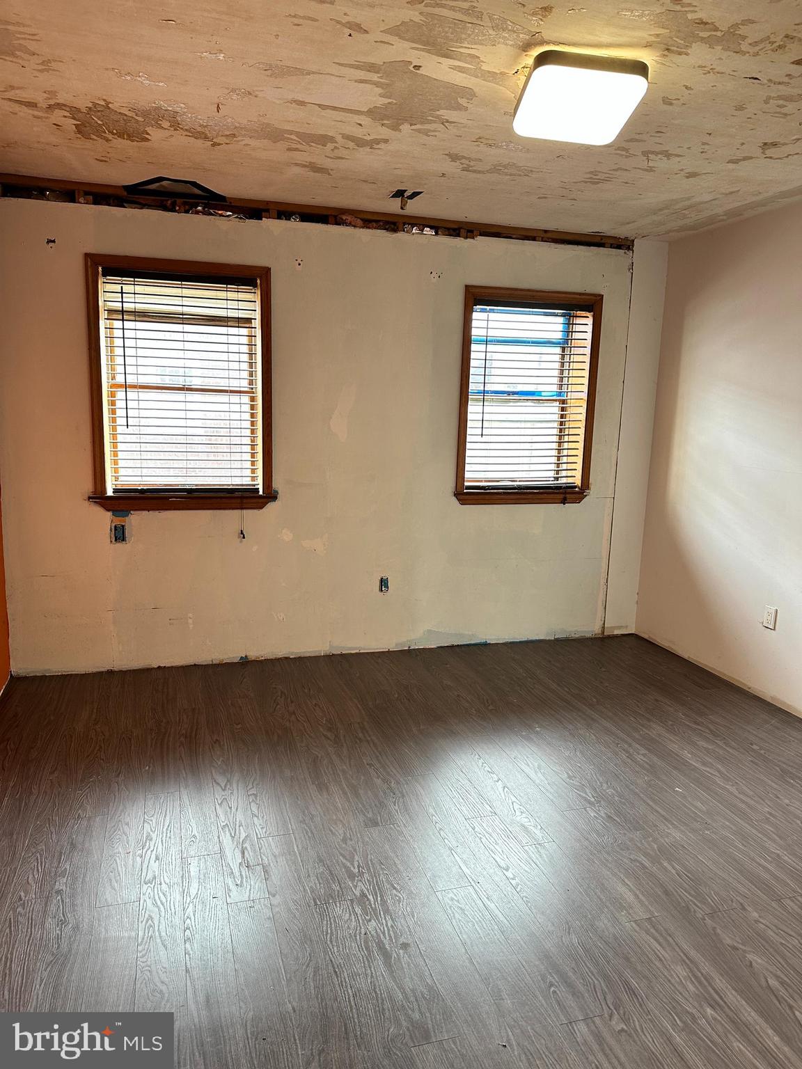 LOWER MOYAMENSING - Residential