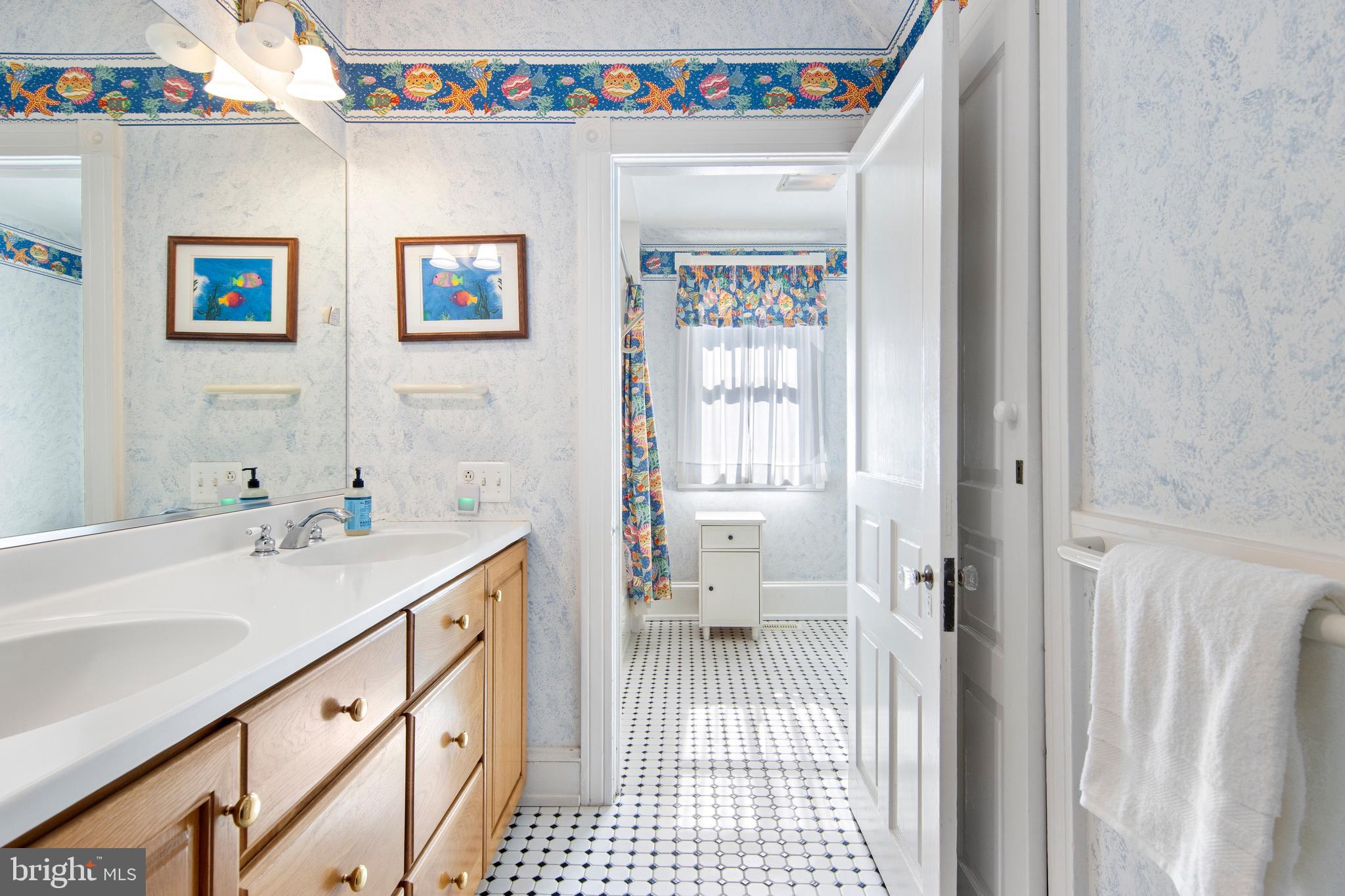 NORTH WAYNE - Residential