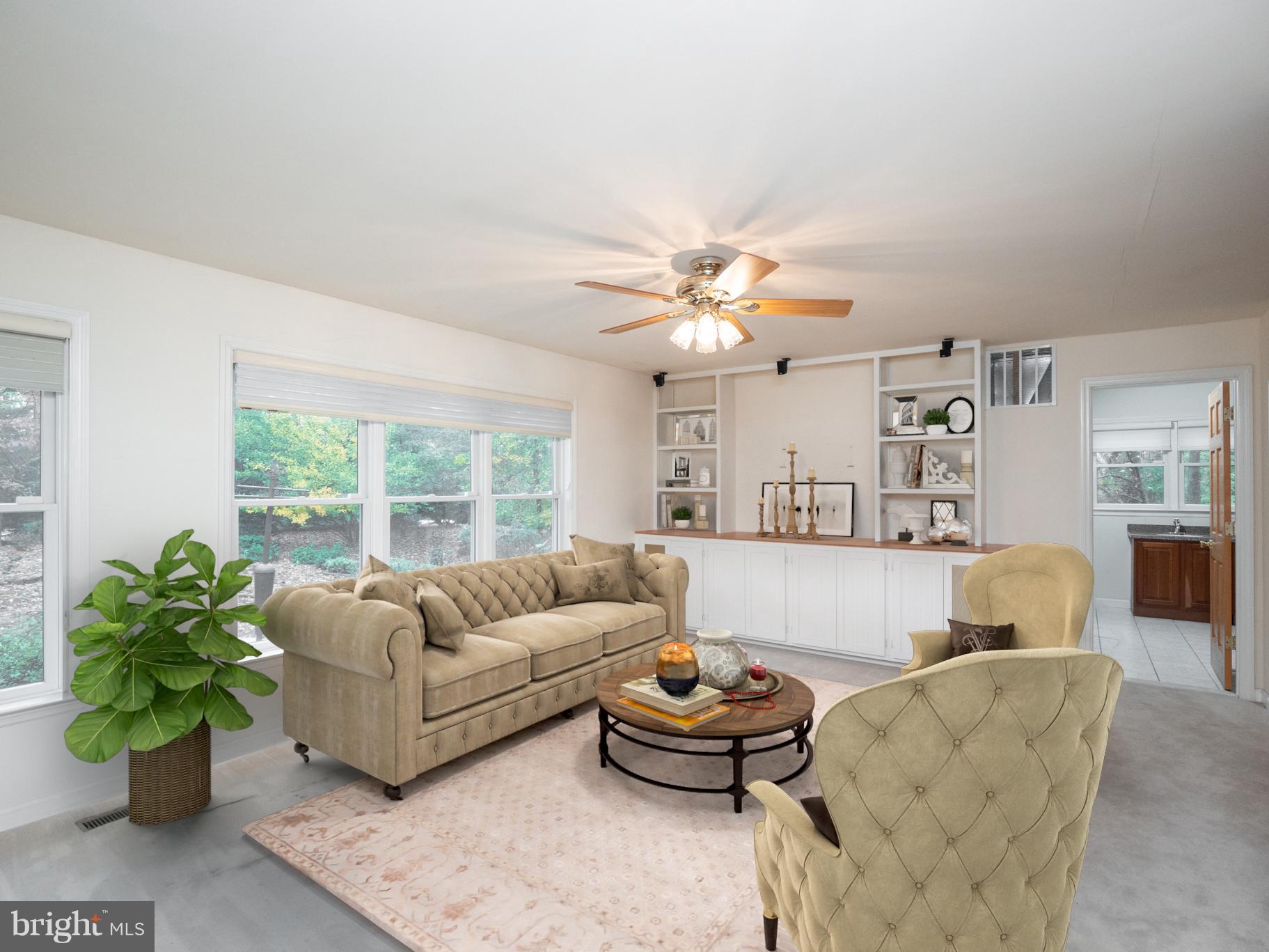 HARBOR OAKS - Residential