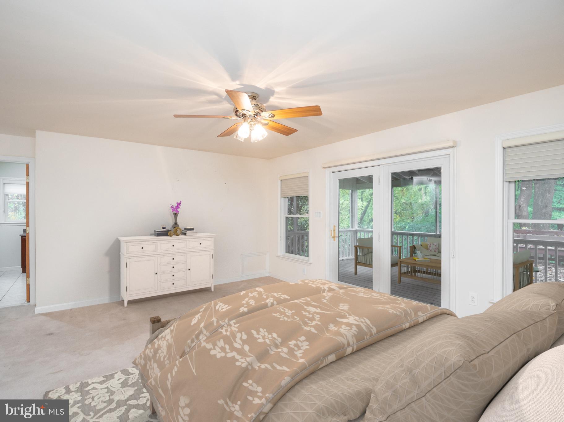 HARBOR OAKS - Residential