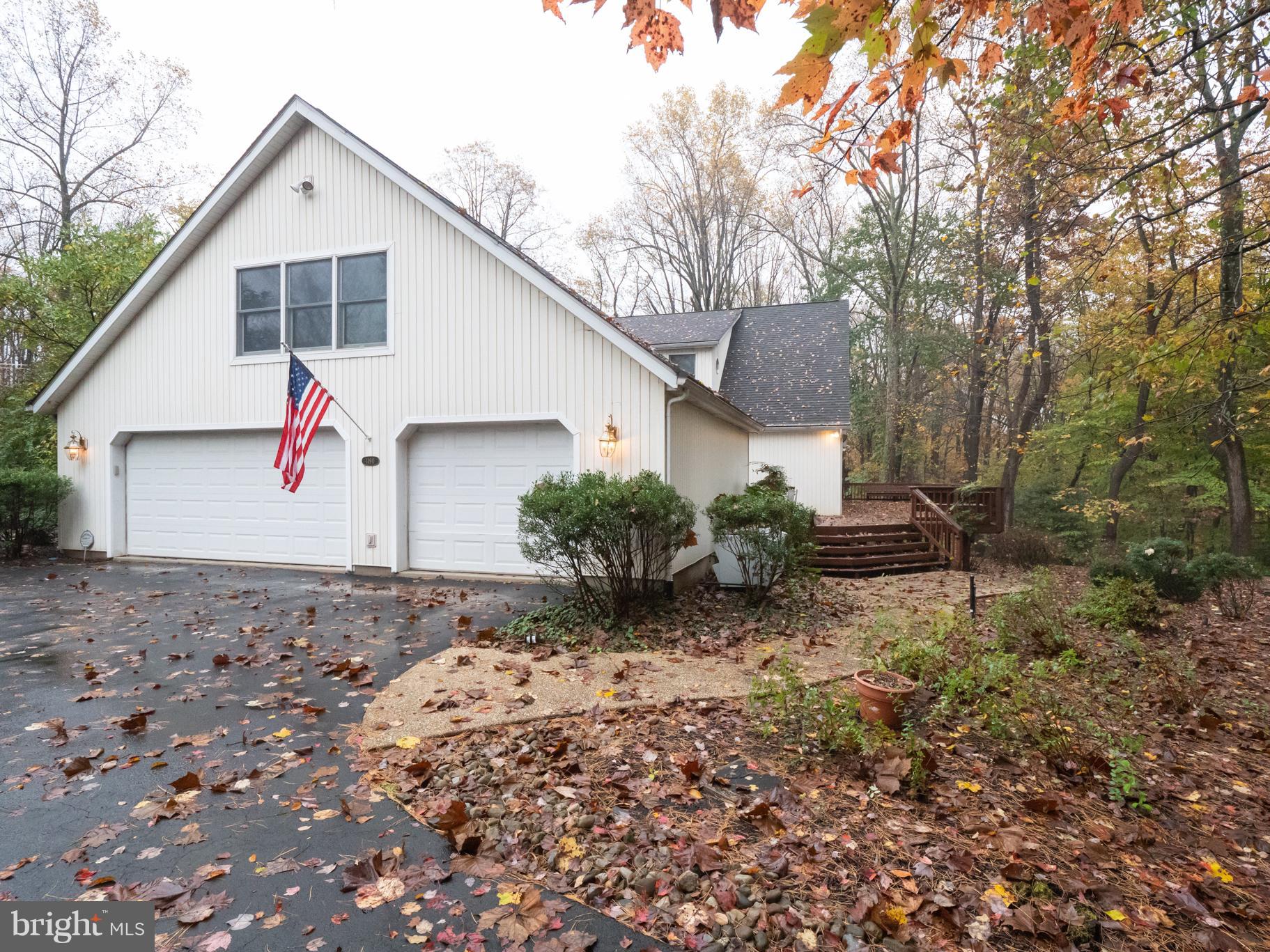 HARBOR OAKS - Residential