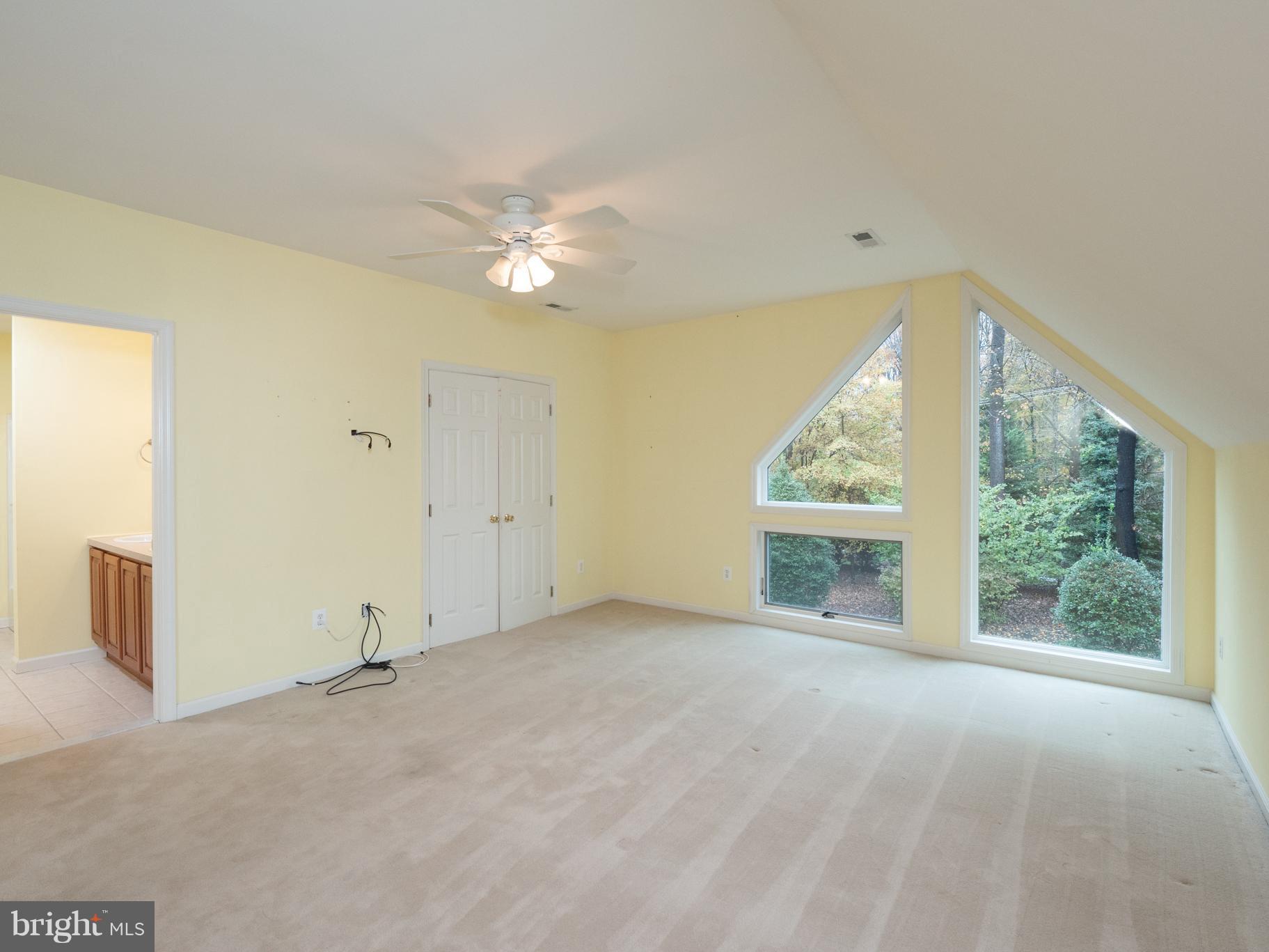 HARBOR OAKS - Residential