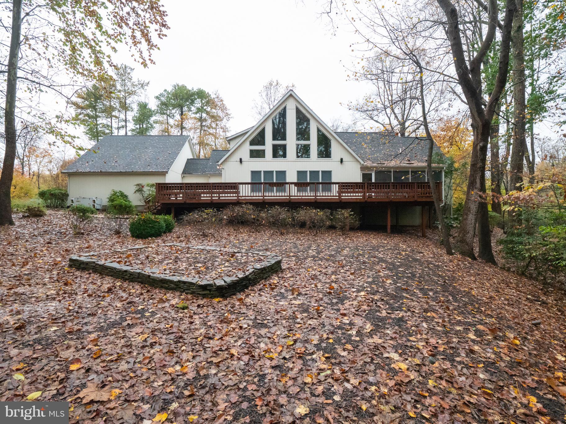 HARBOR OAKS - Residential