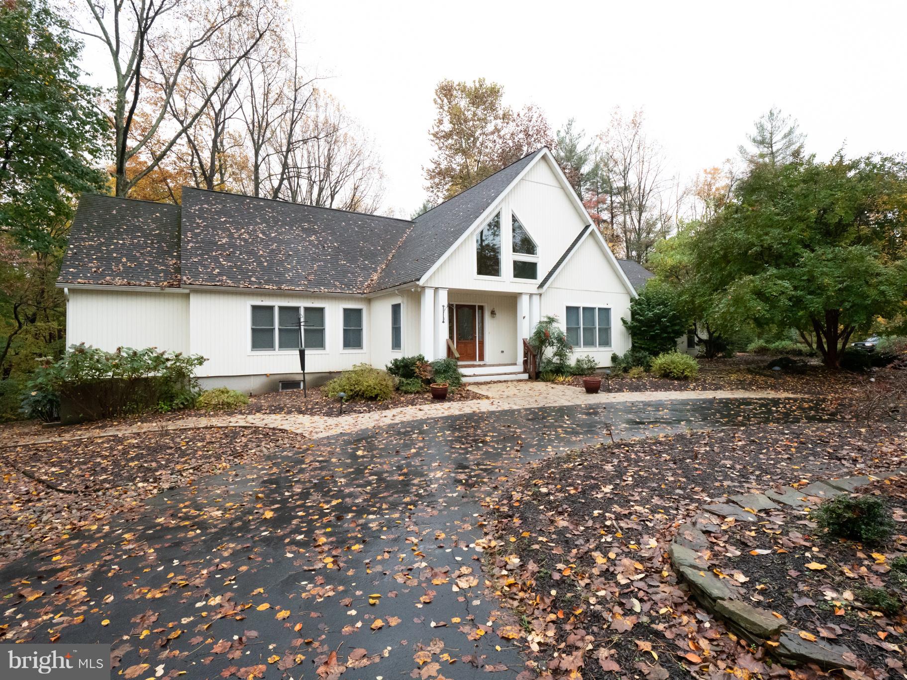 HARBOR OAKS - Residential