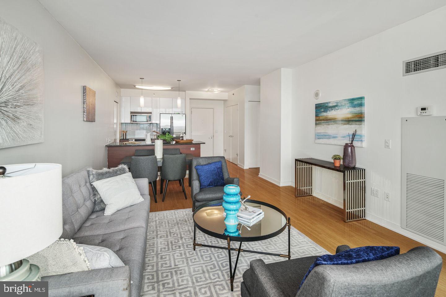 RITTENHOUSE SQUARE - Residential