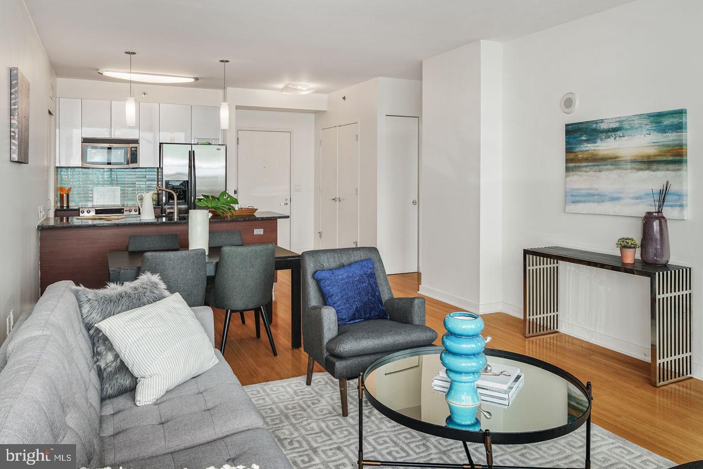 RITTENHOUSE SQUARE - Residential