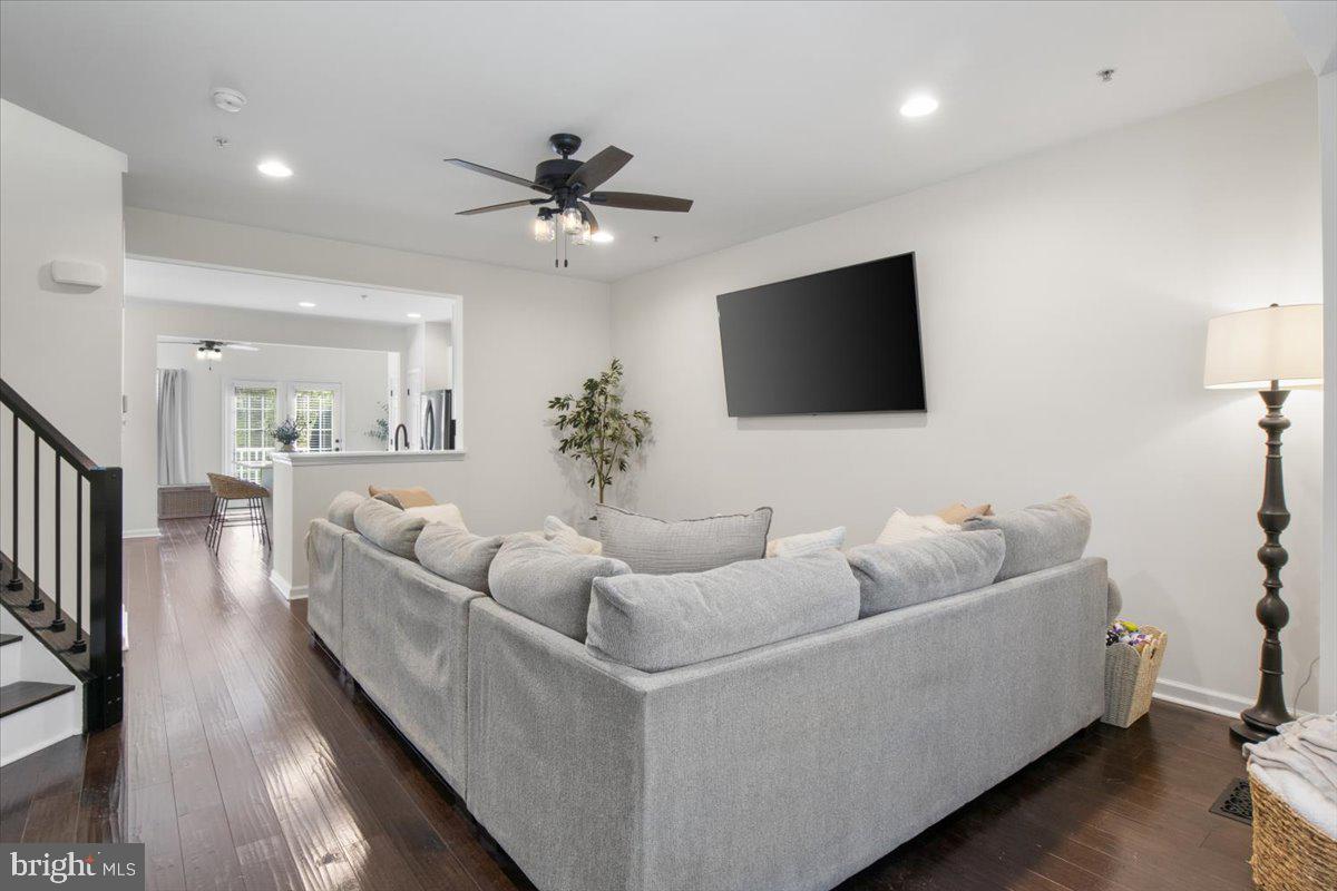 RICHFIELD STATION VILLAGE - Residential