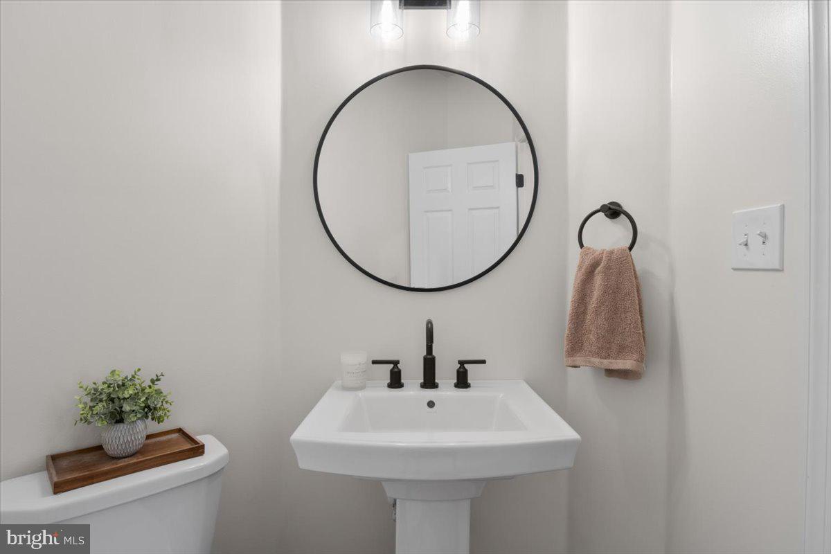 RICHFIELD STATION VILLAGE - Residential